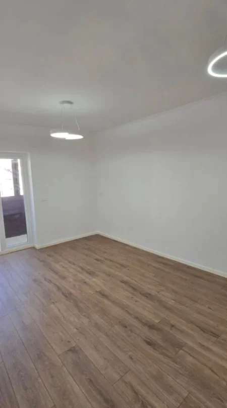 Tirane, shitet apartament 1+1 , 56 m² 117.000 € (Don Bosko)