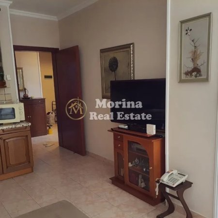 Tirane, jepet me qera apartament 2+1 Kati 6, 92 m² 600 € (Ministria e Jashtme, Materniteti i Ri,)