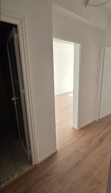 Tirane, shitet apartament 1+1 Kati 7, 54 m² 115.000 € (Don Bosko)