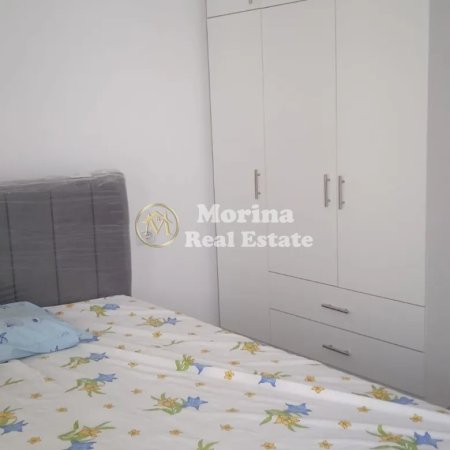 Tirane, jepet me qera apartament 1+1 Kati 5, 50 m² 400 € (Univers City)