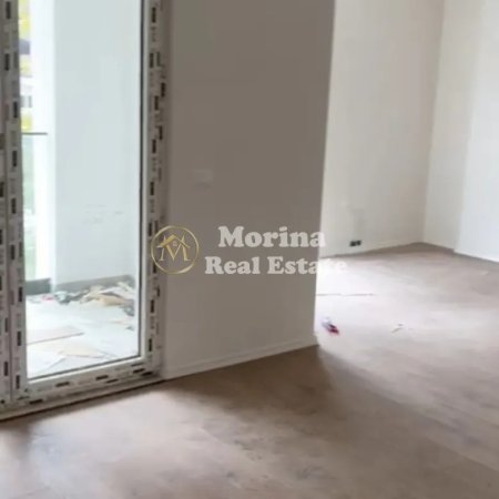 Tirane, jepet me qera apartament 2+1 Kati 1, 118 m² 600 € (Bulevardi Migjeni)