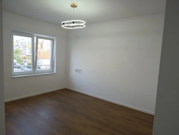 Tirane, shitet apartament 1+1 Kati 3, 45 m² 104.000 € 