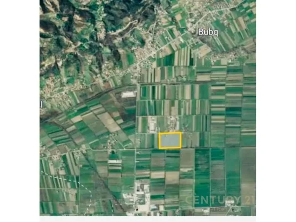 Tirane, shitet toke , 44.710 m² 1.200.000 € 