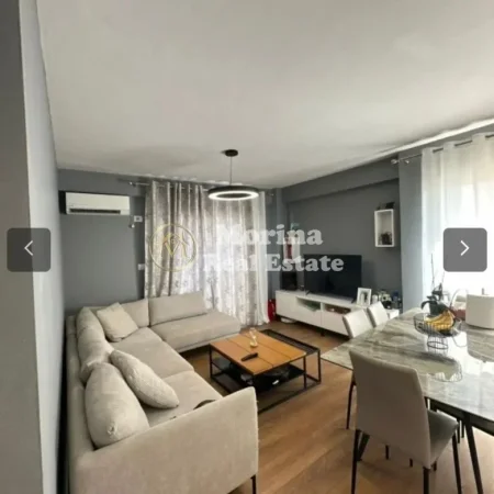 Tirane, jepet me qera apartament 2+1 Kati 6, 90 m² 800 € (Jordan Misja)