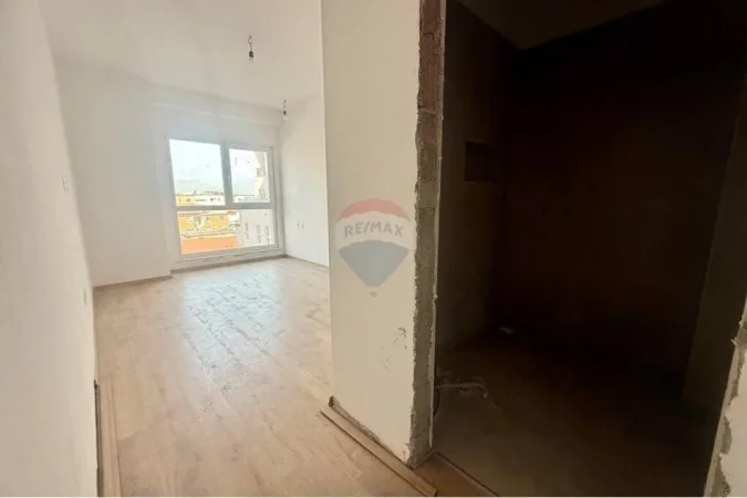 Apartament ne shitje, 2+1 tek Rezidenca Aura, buze rruges Dritan Hoxha! (186'900 Euro)
