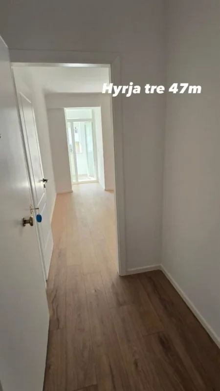 Tirane, shitet apartament 1+1+Ballkon Kati 7, 47 m² 102.000 € (Don Bosko, afer Viva Market)