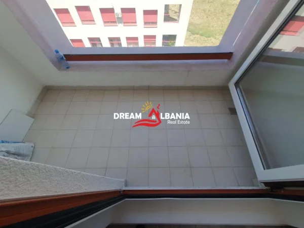 Tirane, jepet me qera apartament 2+1 , 66 m² 700 € (ne Ali Dem tek Kompleksi Mangalem)