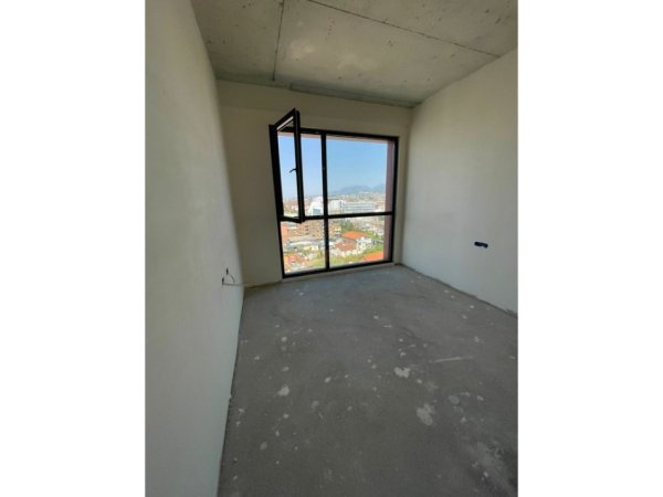 Tirane, shitet apartament 2+1 , 105 m² 252.480 € 