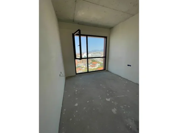 Tirane, shitet apartament 2+1 , 105 m² 252.480 € 