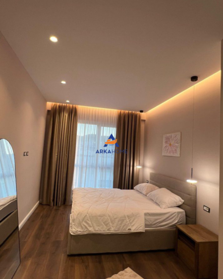 Tirane, jepet me qera apartament 2+1+Ballkon Kati 9, 95 m² 1.100 € (KOMUNA E PARISIT)