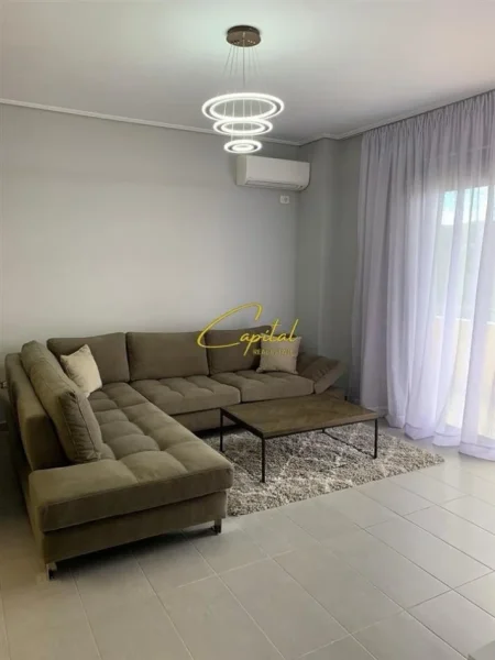 Tirane, jepet me qera apartament 2+1 Kati 2, 99 m² 600 € (LIQENI I THATE)