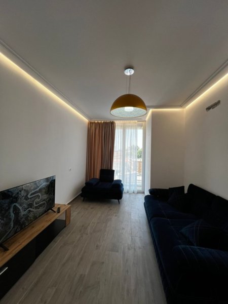 Tirane, jepet me qera apartament 2+1 Kati 3, 96 m² 750 € (Riza zerova)