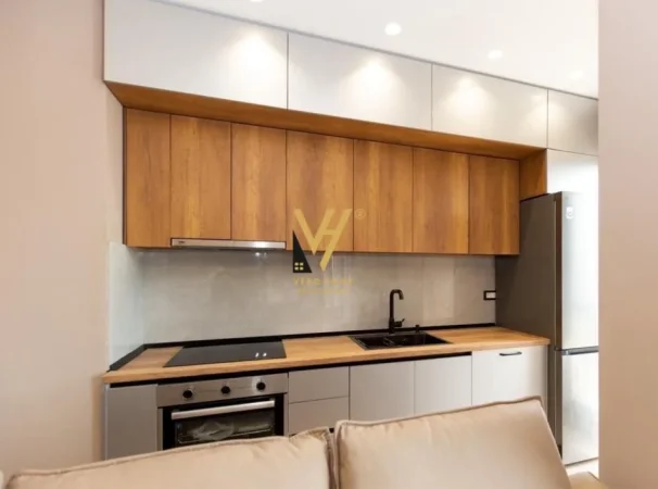 Tirane, jepet me qera apartament 1+1+Ballkon Kati 6, 60 m² 650 € (JORDAN MISJA)