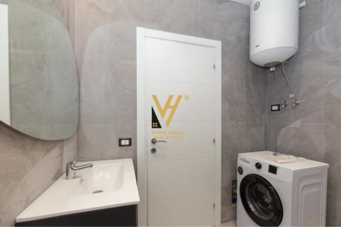Tirane, jepet me qera apartament 1+1+Ballkon Kati 6, 60 m² 650 € (JORDAN MISJA)