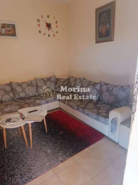Tirane, shitet Vile 3 Katshe , 200 m² 170.000 € (Shkoze)