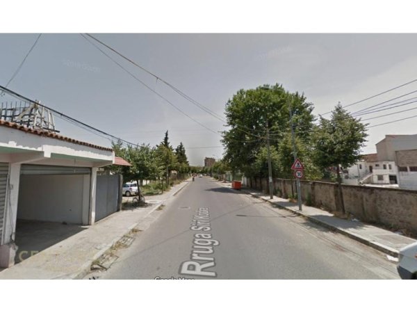 Tirane, shitet truall , 500 m² 600.000 € (Siri Kodra)