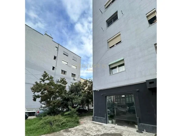 Tirane, shitet ambjent biznesi Kati 0, 115 m² 330.000 € (Vasil Shanto)