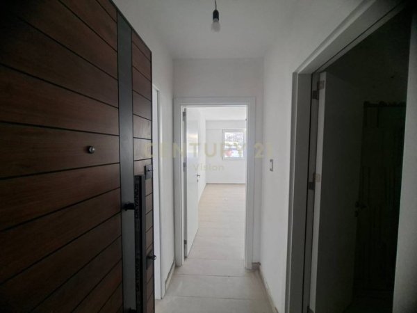 Shengjin, shitet apartament 1+1 Kati 5, 62 m² 100.000 € (Shengjin)