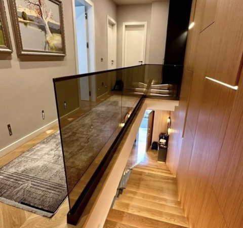 Tirane, shitet Vile 3+1 , 300 m² (TEG)