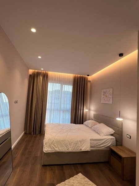 Tirane, jepet me qera apartament 2+1+Ballkon Kati 9, 95 m² 1.100 € (Pranë KESH-it ,Vasil Shanto,Tiranë)