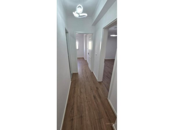 Tirane, shitet apartament 1+1 Kati 7, 56 m² 117.000 € (Don Bosko)