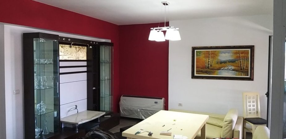 Tirane, jepet me qera apartament 3+1 Kati 9, 810 € 