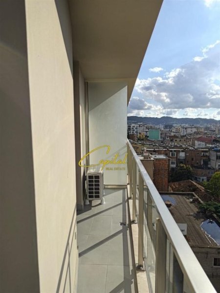 Tirane, jepet me qera Zyre Kati 6, 75 m² 550 € ( Mine Peza )