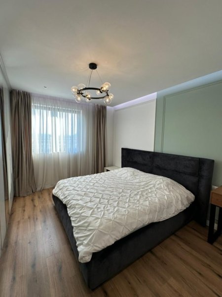 Tirane, jepet me qera apartament 3+1+Ballkon Kati 11, 120 m² 990 € (Pallati i Eglo Light, Astir, Tiranë)