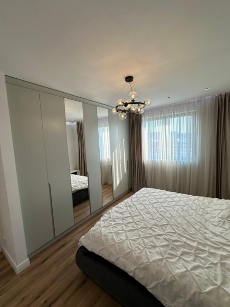 Tirane, jepet me qera apartament 3+1+Ballkon Kati 11, 120 m² 990 € (Pallati i Eglo Light, Astir, Tiranë)