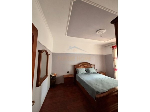 Tirane, jepet me qera apartament 2+1 Kati 2, 90 m² 550 € (Rruga 5 Maji, Tirane)