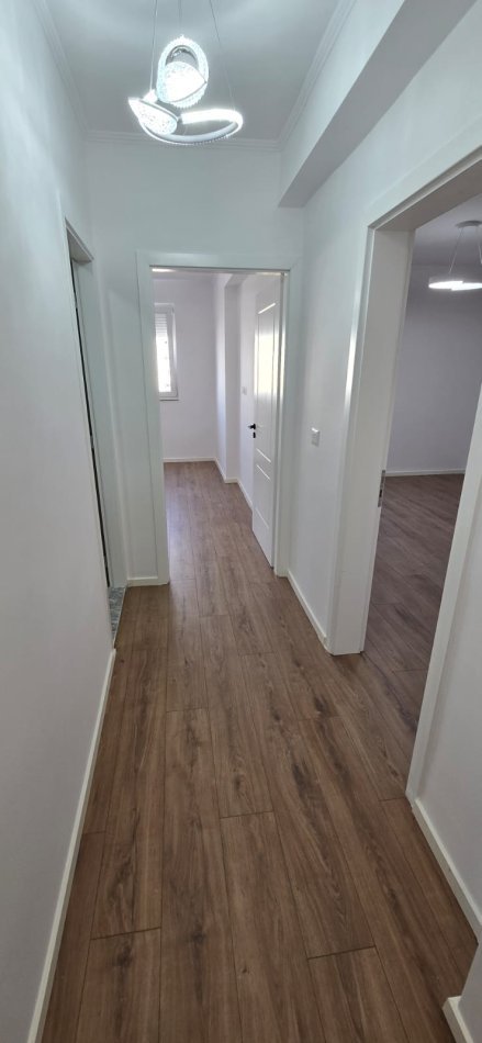 Tirane, shitet apartament 1+1 Kati 7, 56 m² 117.000 € (don bosko)