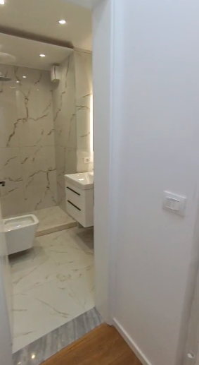 Tirane, shitet apartament 1+1 Kati 2, 47 m² 104.000 € (tirana e re)