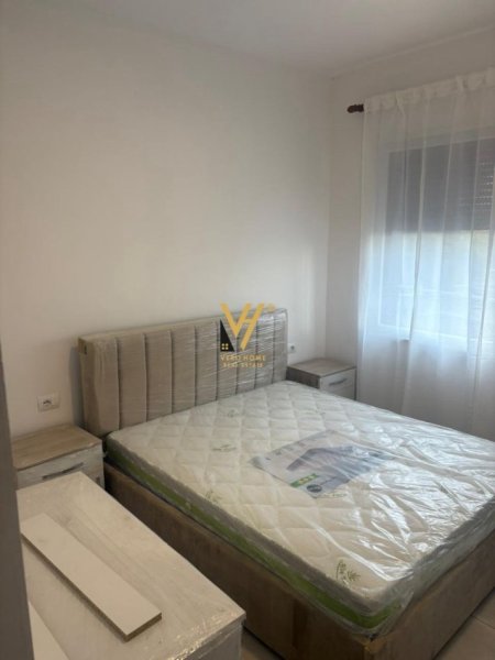 Tirane, jepet me qera apartament 2+1+Ballkon Kati 2, 85 m² 500 € (SPITALI AMERIKAN 3)