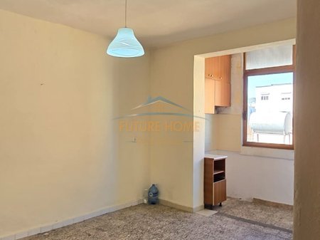 Shitet, Apartament 1+1, Rruga Kongresi i Lushnjes, Tirane. AREA58258
