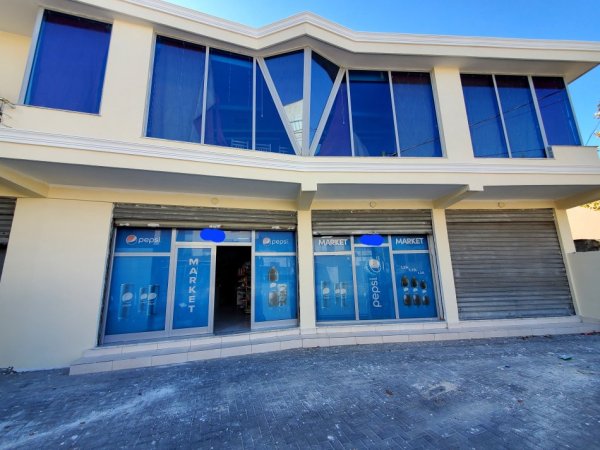 Durres, shitet ambjent biznesi , (Rruga Vath Turja)