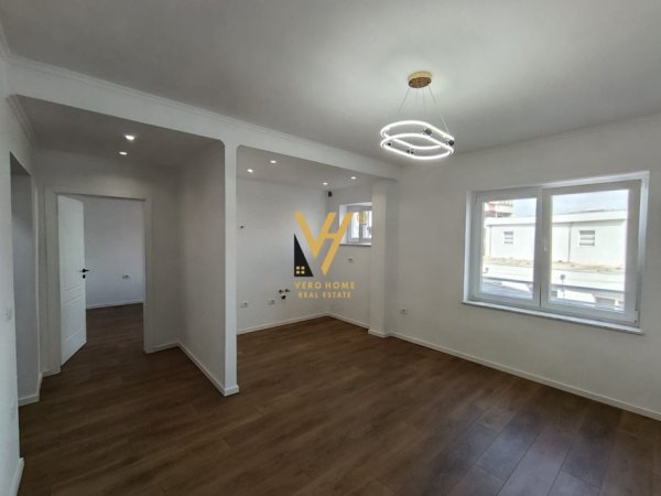 Tirane, shitet apartament 1+1+Ballkon Kati 3, 45 m² 104.000 € (PALLATI ME SHIGJETA)