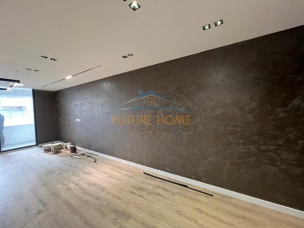 Tirane, shitet apartament 3+1 Kati 4, 132 m² 200.000 € (Unaza e Re)