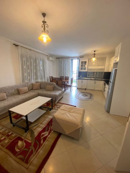 Jepet Super Apartament  2+1 me Qera pranë QTU, 370 €uro