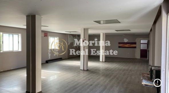 Tirane, jepet me qera ambjent biznesi Kati 2, 155 m² 800 € (Ish Fusha Aviacionit)