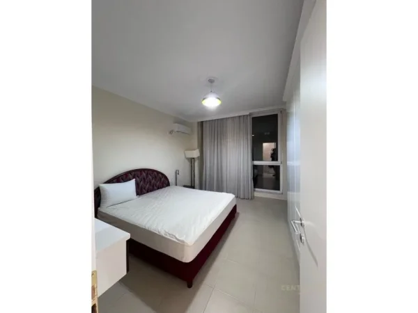 Tirane, jepet me qera apartament 2+1+Ballkon Kati 6, 116 m² 700 € (Bulevardi i ri)