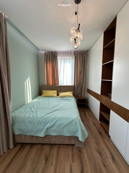 Tirane, jepet me qera apartament 3+1+Ballkon Kati 11, 126 m² 1.000 € (teodor keko)