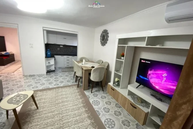 Tirane, jepet me qera apartament 2+1 Kati 4, 75 m² 600 € (PRANE SUPERMREKT SPAR)