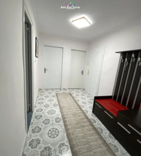 Tirane, jepet me qera apartament 2+1 Kati 4, 75 m² 600 € (PRANE SUPERMREKT SPAR)