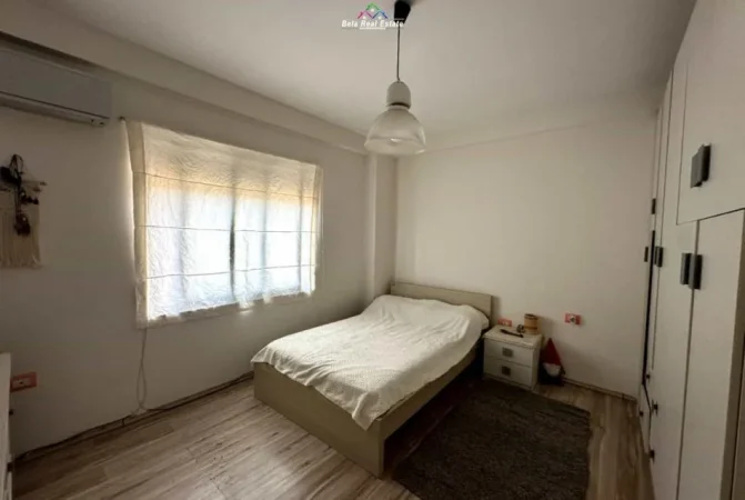 Tirane, jepet me qera apartament 2+1 Kati 3, 86 m² 550 € (PRANE UET)