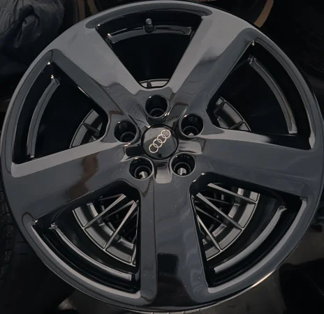 Tirane, shes disk alumini Disqe 18 Audi Golf Passat Origjinal