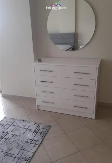 Tirane, jepet me qera apartament 2+1 Kati 4, 104 m² 550 € (PRANE TRIDA LOUNGE BAR)