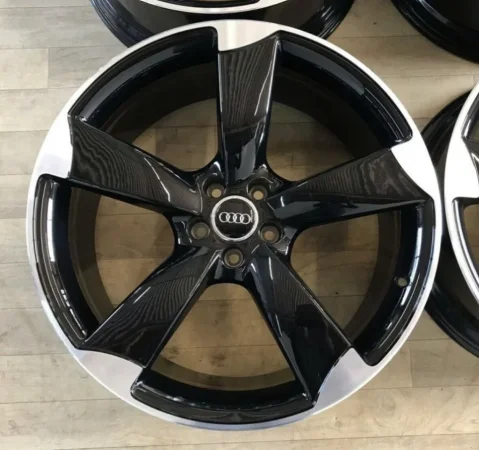 Tirane, shes disk alumini Disqe 19 Audi Rotor , 650 €
