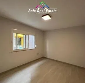 Tirane, jepet me qera zyre Kati 4, 50 m² 700 € (PRANE GREEN HOUSE HOTEL)