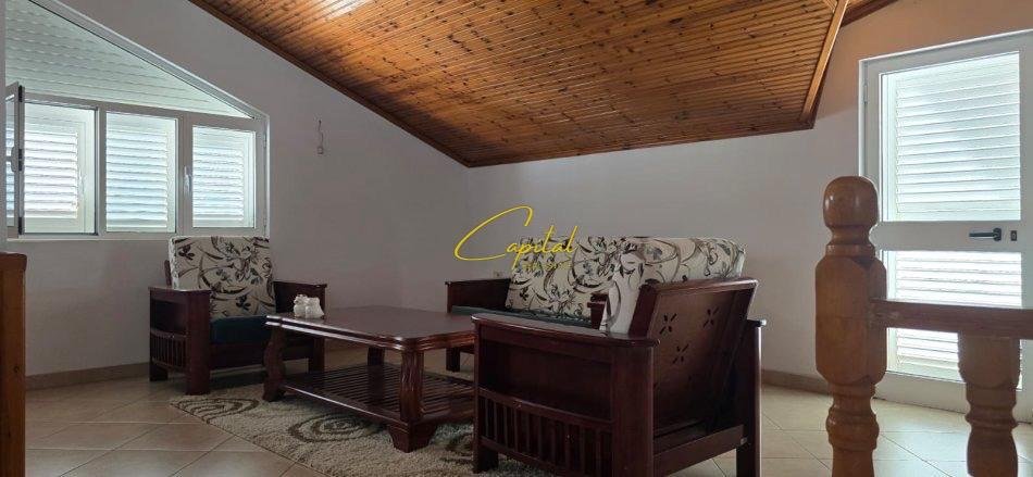 Tirane, jepet me qera apartament 3+1 Kati 2, 150 m² 700 € (QYTET STUDENTI)