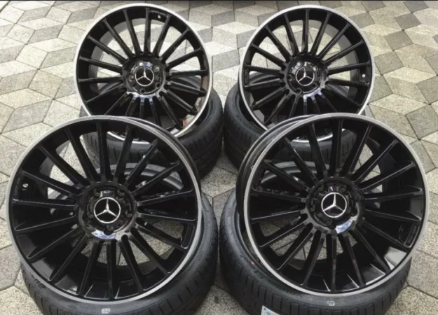 Tirane, shes disk alumini Disqe 18 Benzi Origjinal , 650 €